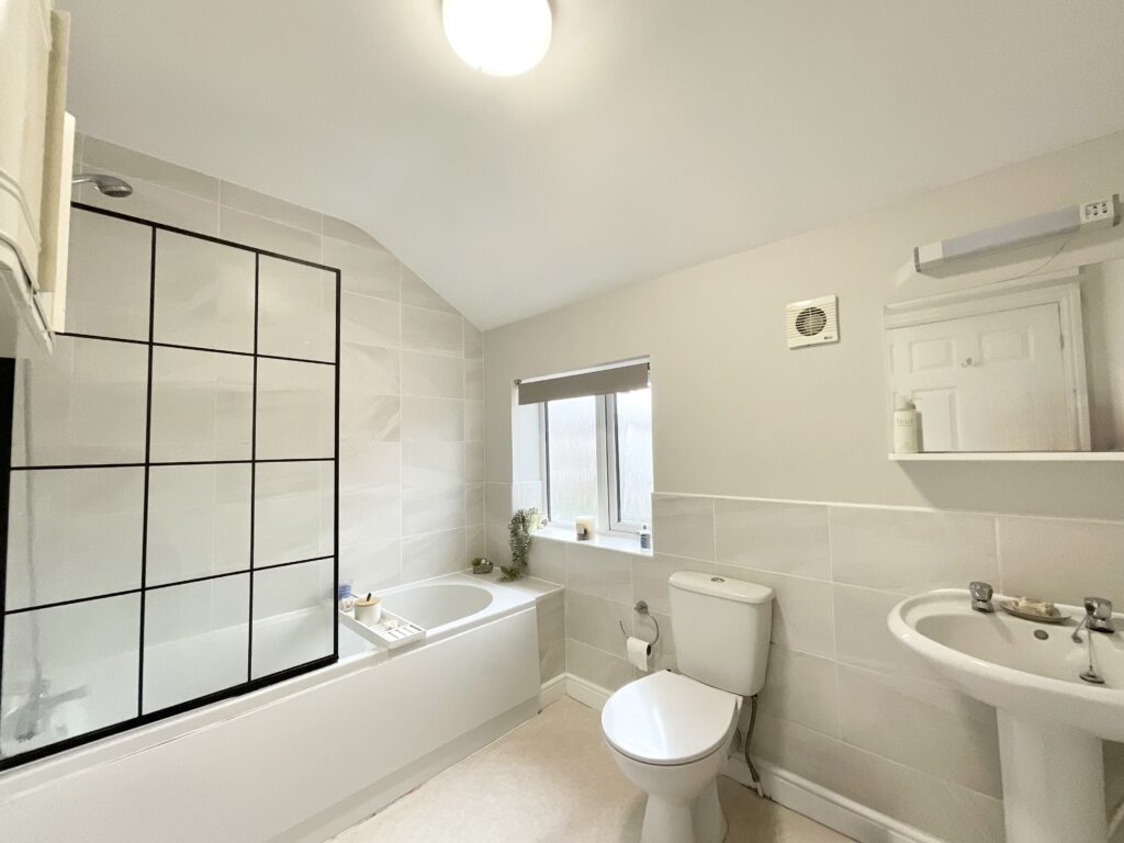 Newcastle Road, Stone, ST15