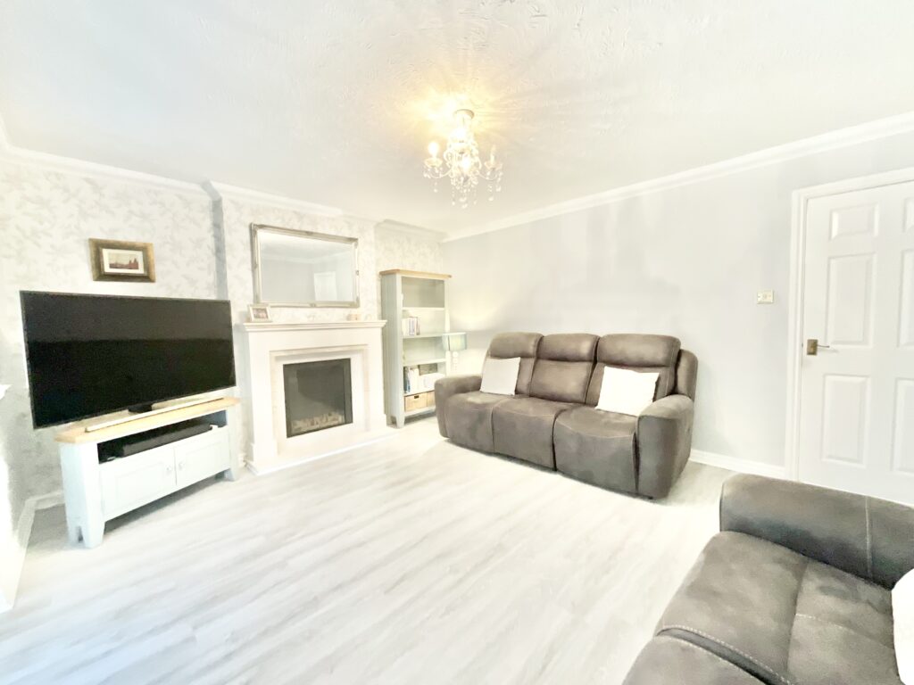 Austin Close, Cheadle, ST10