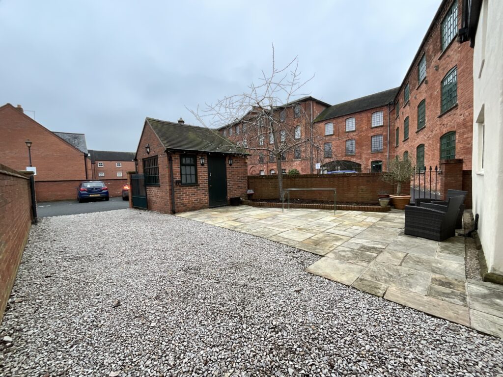 High Street, Tean, ST10