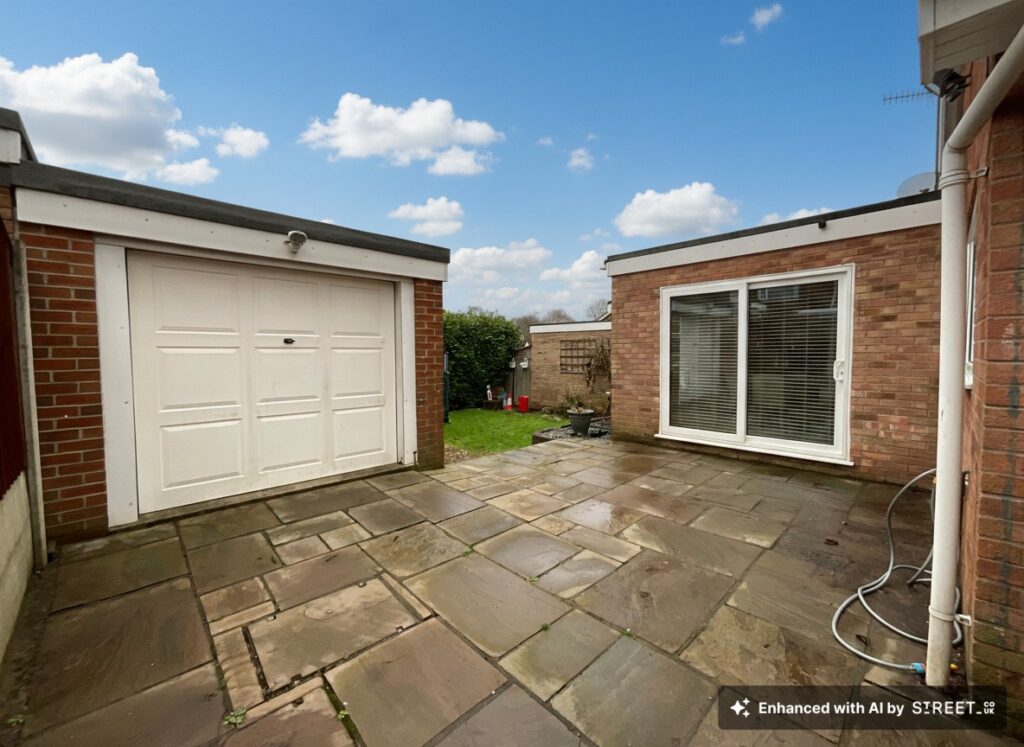 Woburn Close, Stoke-On-Trent, ST4