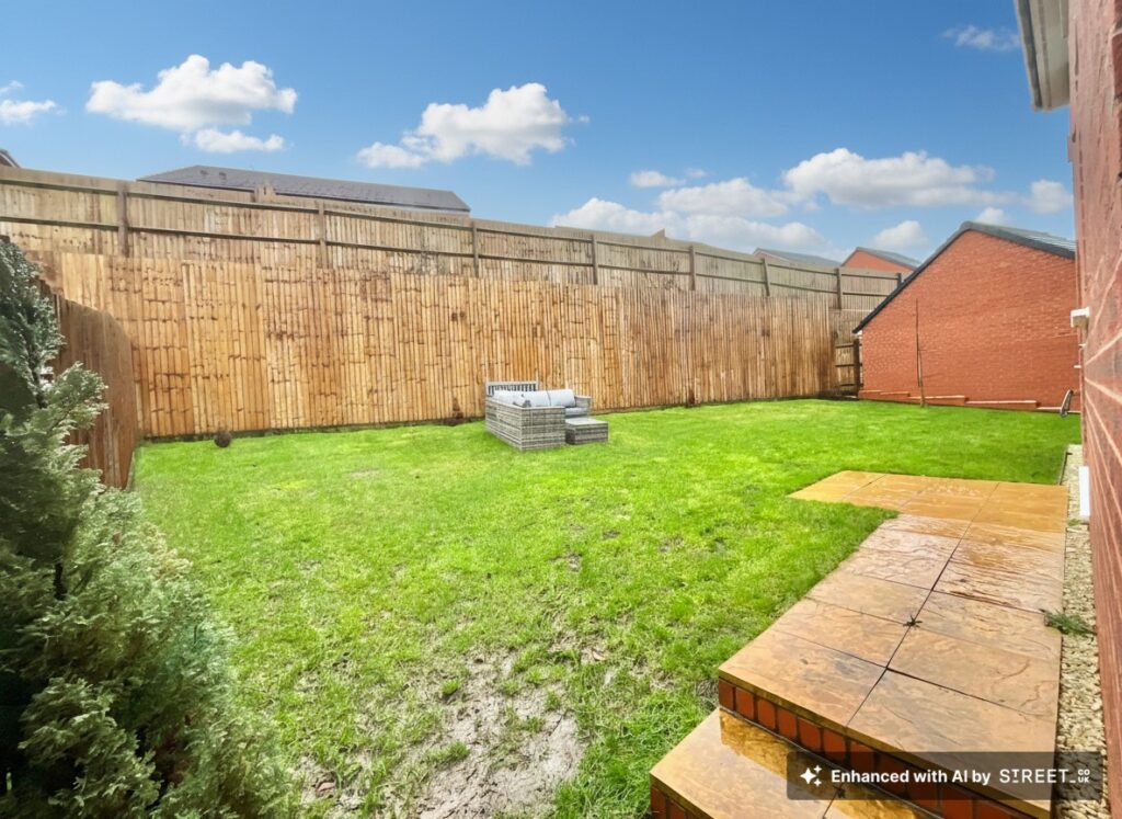 Dowling Road, Uttoxeter, ST14