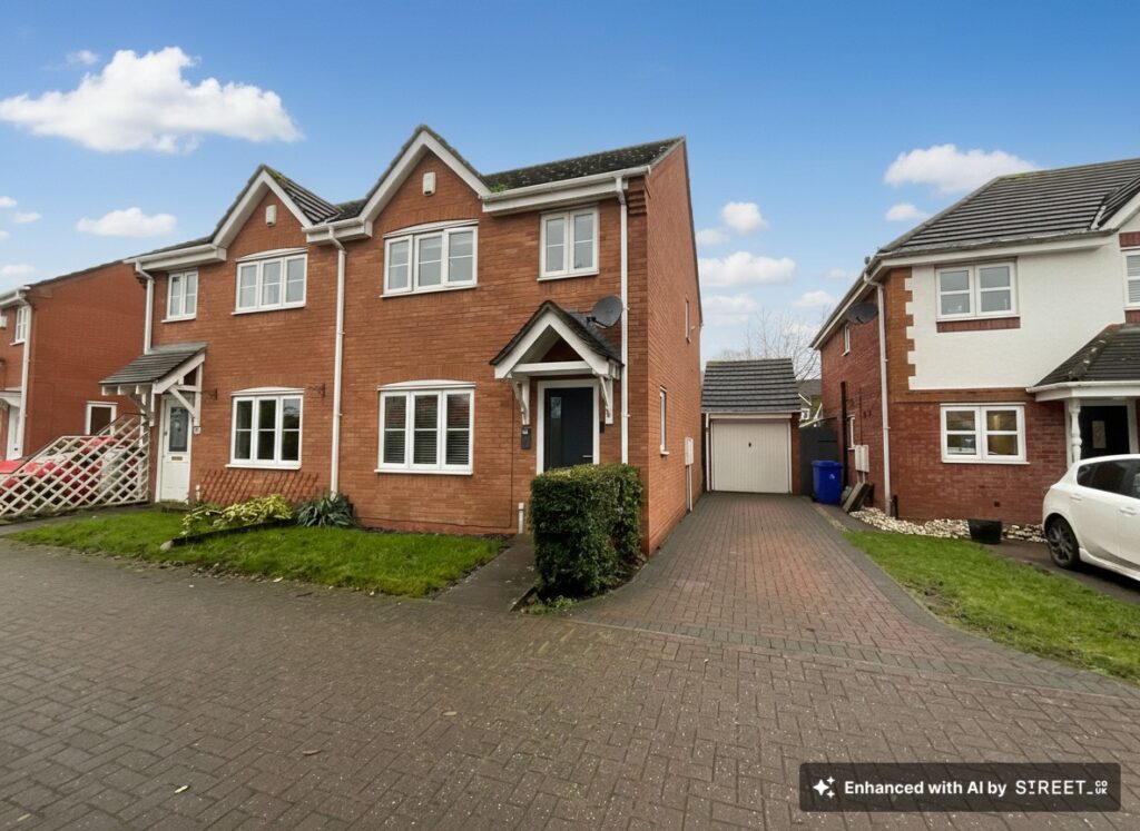 Bannister Close, Stoke-On-Trent, ST4