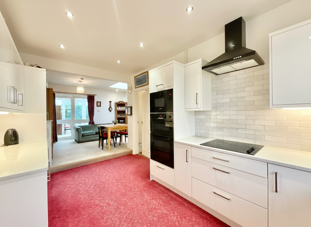 Old Road, Oulton Heath, ST15