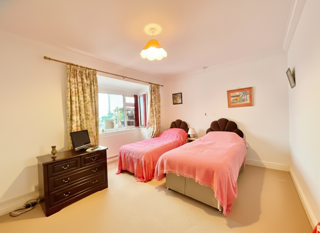 Old Road, Oulton Heath, ST15