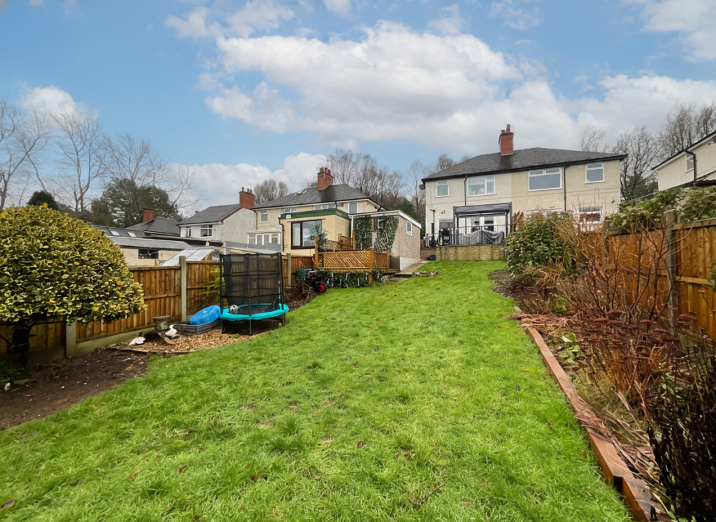 Hanchurch Crossroad, Newcastle, ST5