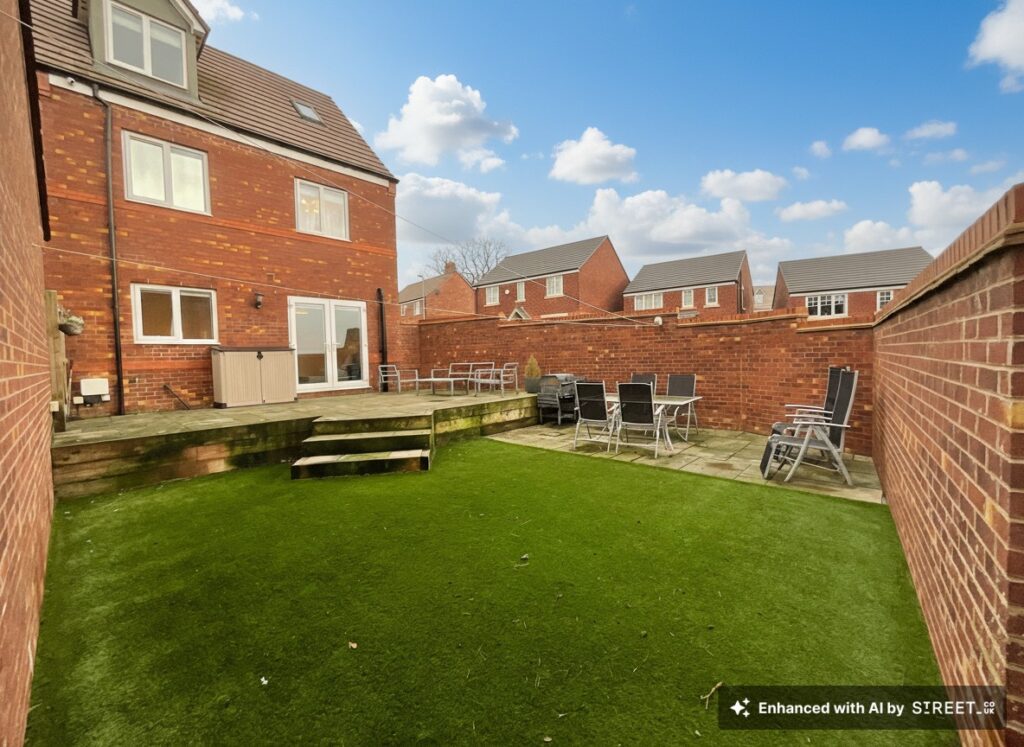 Nixon Lane, Stone, ST15