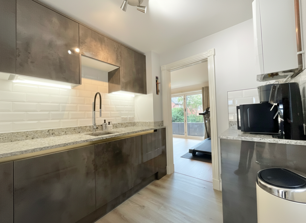 Springwater Drive, Weston, CW2