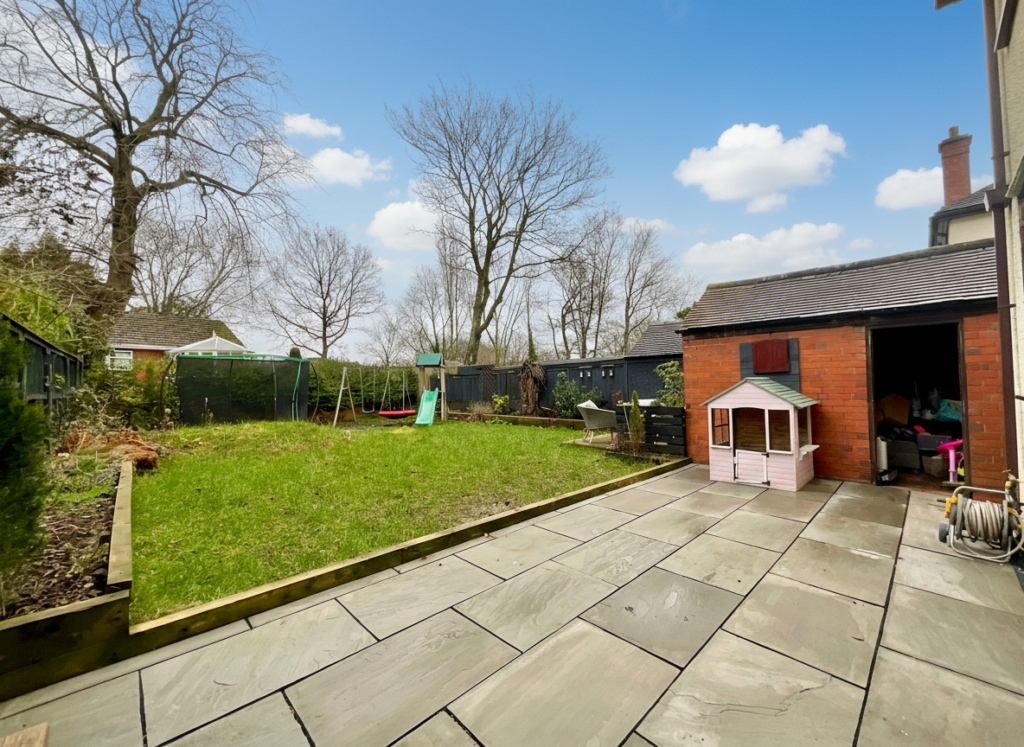 Douglas Avenue, Stoke-On-Trent, ST4