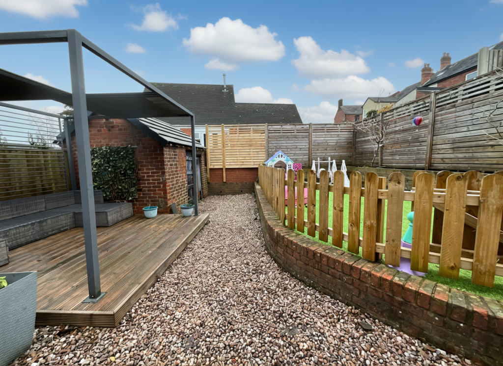 Newhall Street, Kingsley, ST10