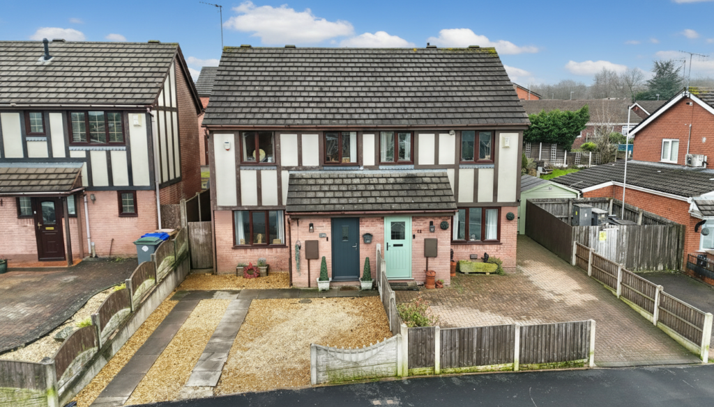 Farnworth Road, Stoke-On-Trent, ST3