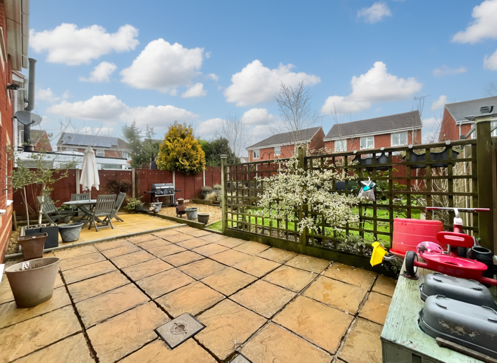 Balmoral Drive, Cheadle, ST10