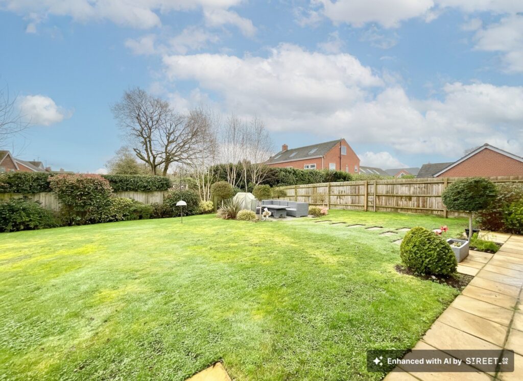 Roebuck Drive, Baldwins Gate, ST5