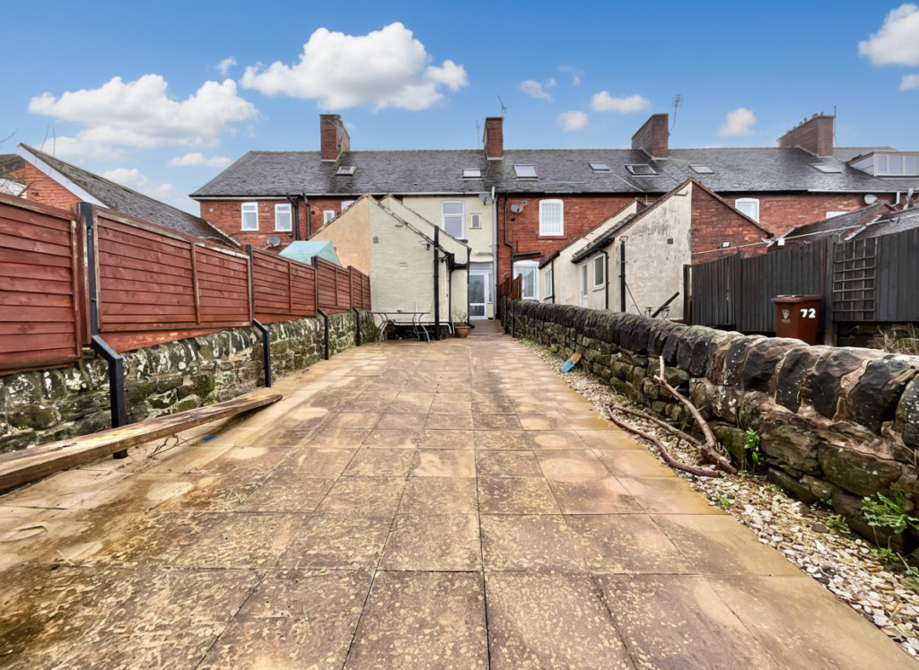 Queen Street, Cheadle, ST10