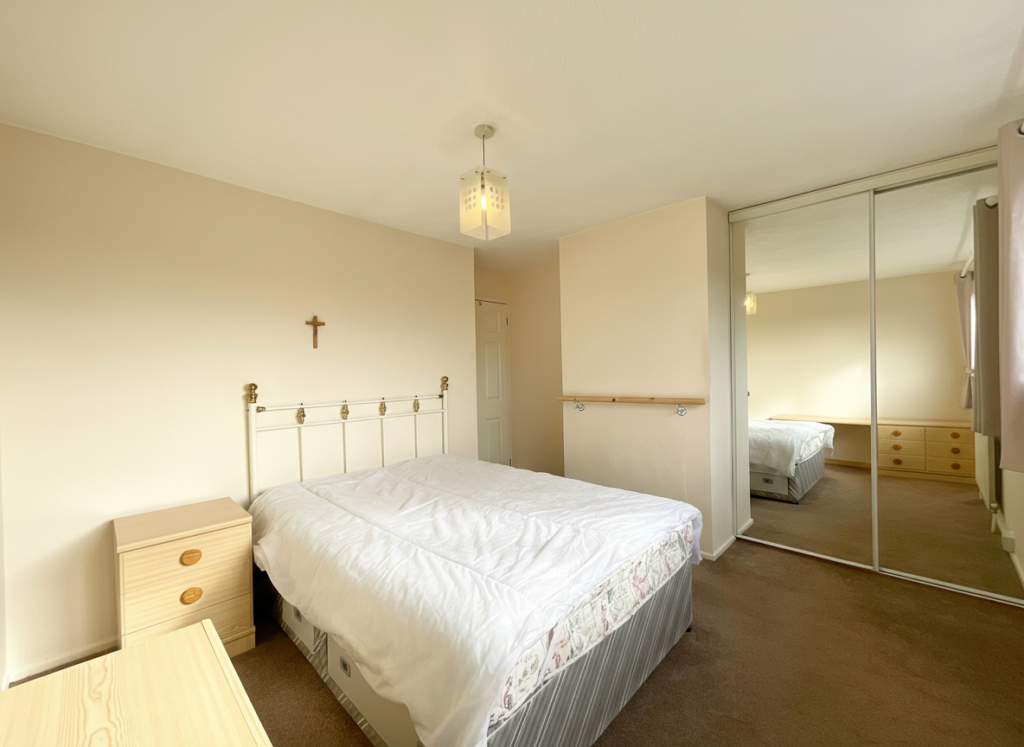 Willow Road, Stone, ST15