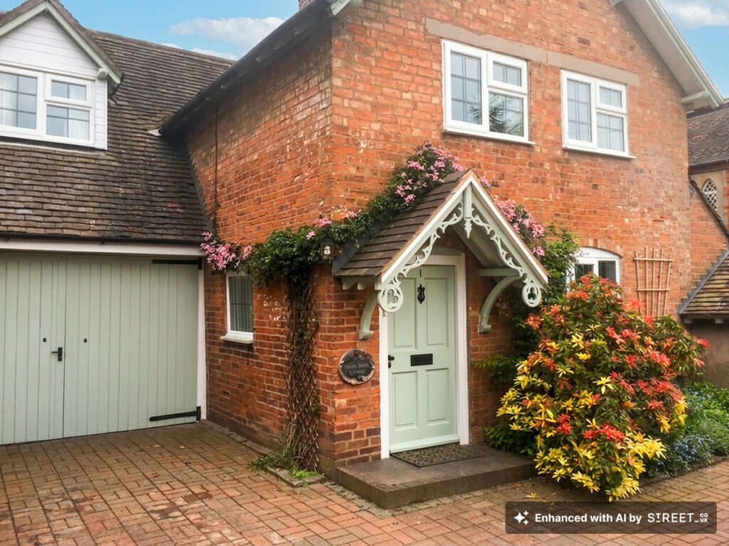 Wood Eaton Road, Church Eaton, ST20