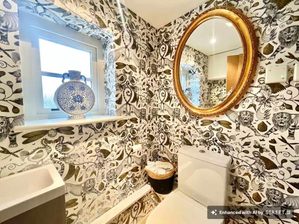 Smithy Lane, Bradley, ST18