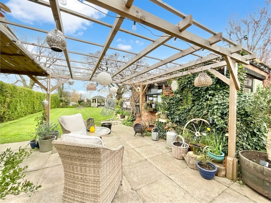 Weston Lane, Basford, CW2