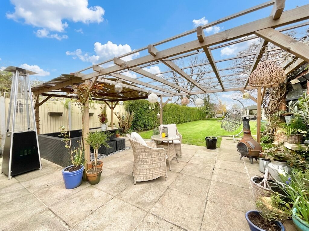 Weston Lane, Basford, CW2