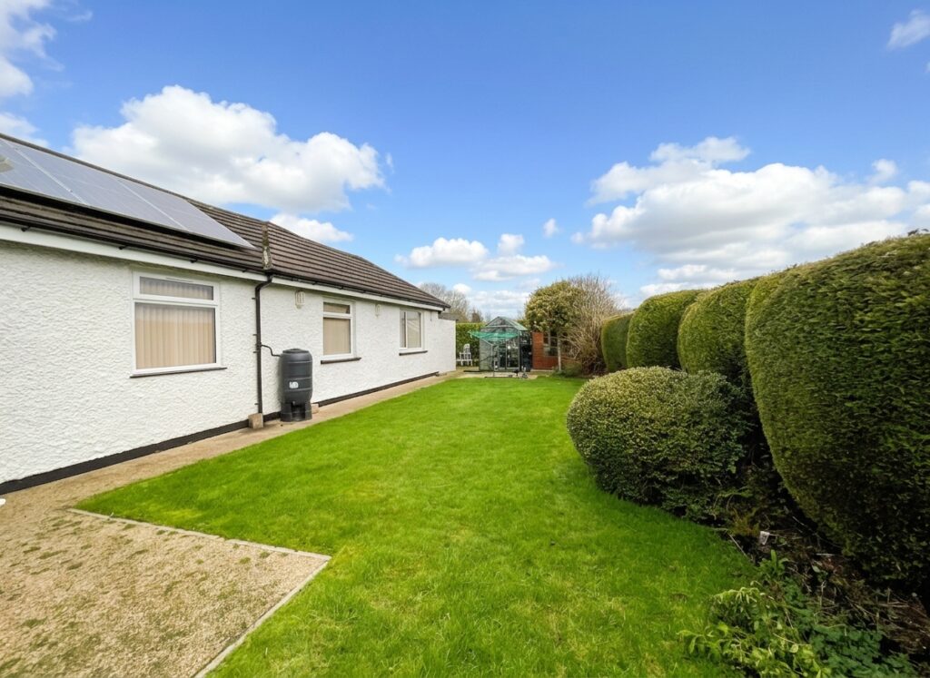 Old Road, Oulton Heath, ST15