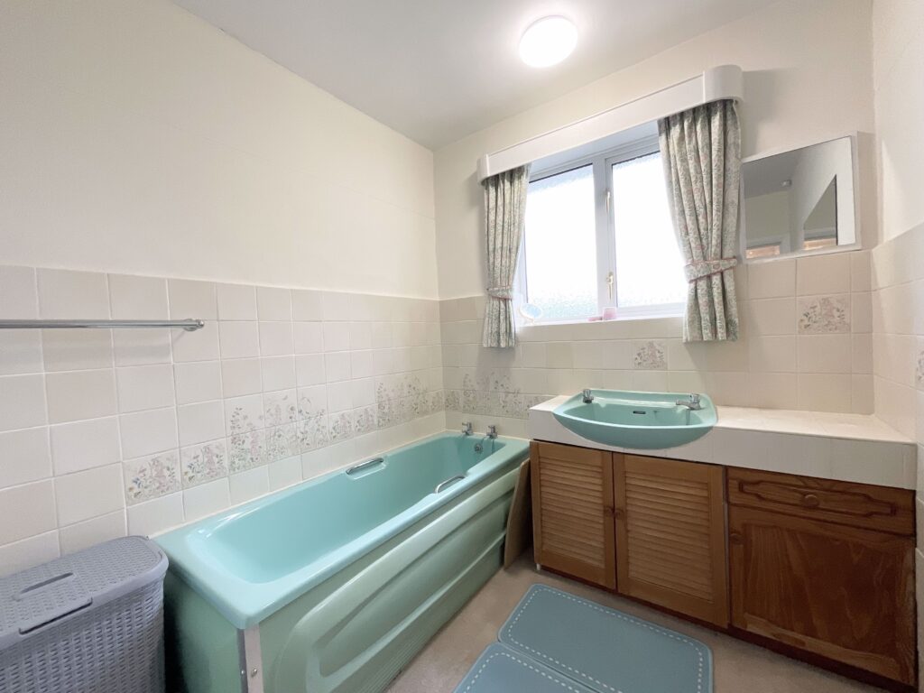 Margaret Avenue, Trentham, Stoke on Trent ST4