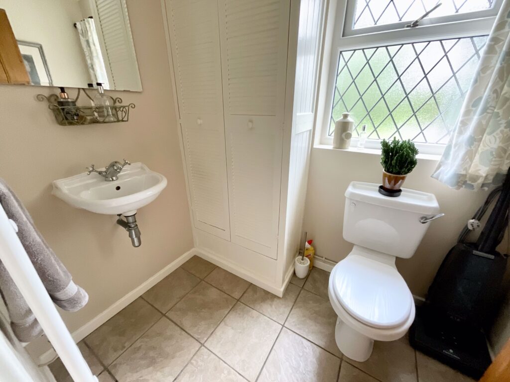 Barlaston Old Road, Stoke-On-Trent, ST4