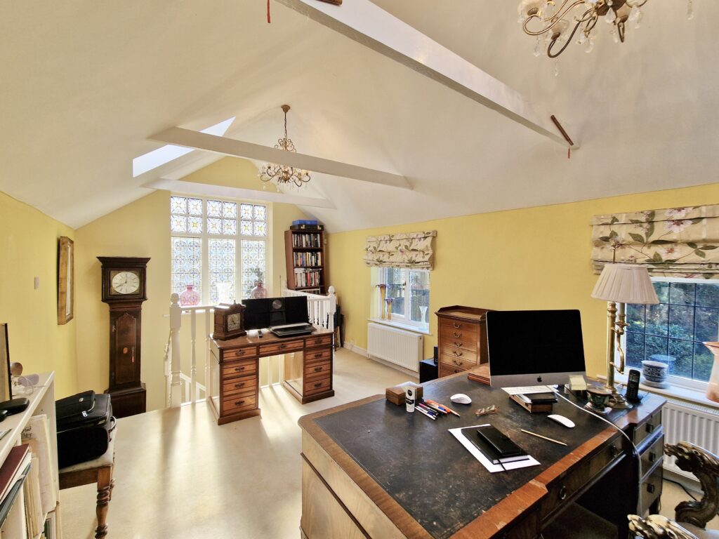 Huntersfield, Shavington, CW2