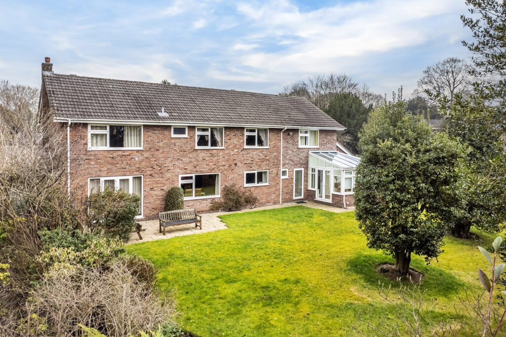 Betley Hall Gardens, Betley, CW3