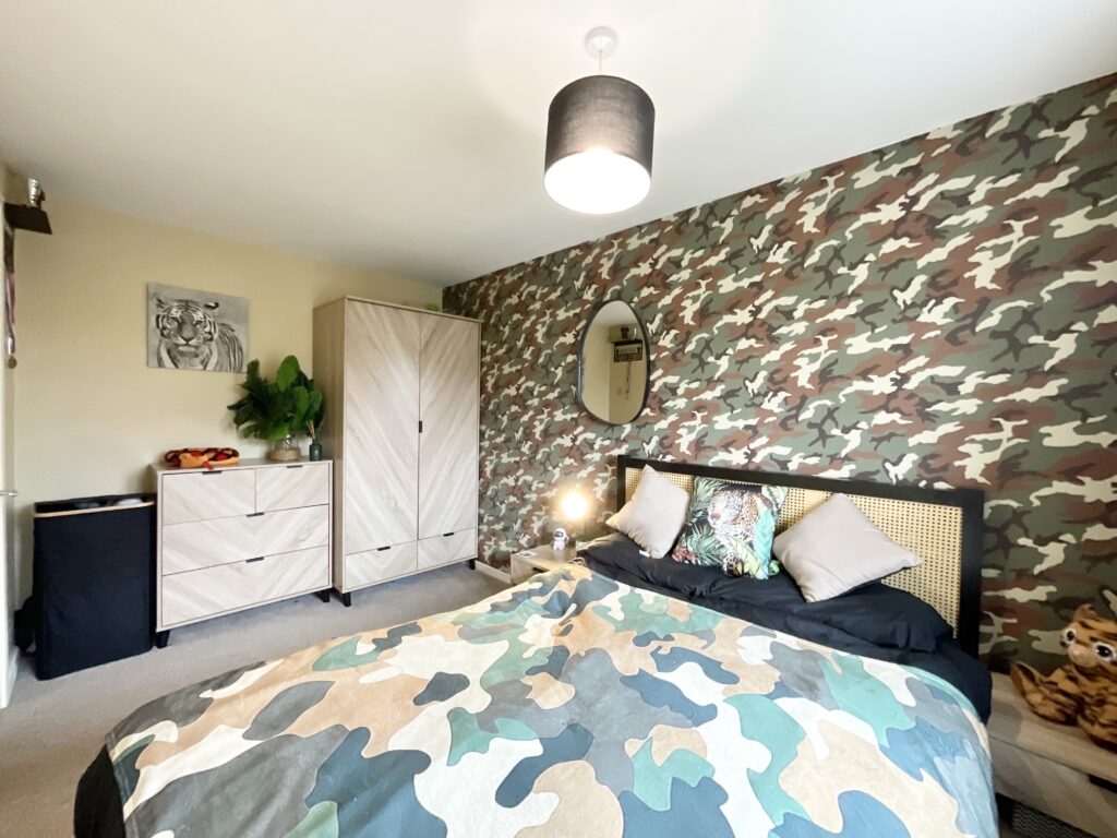 St. Chads Close, Stone, ST15