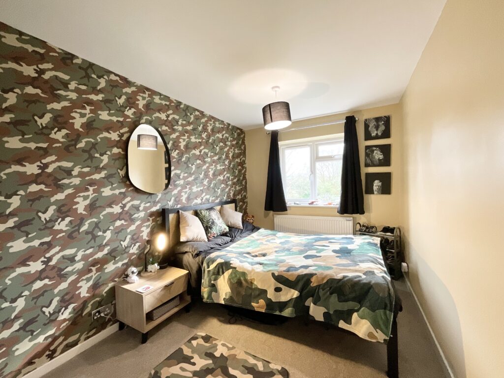 St. Chads Close, Stone, ST15