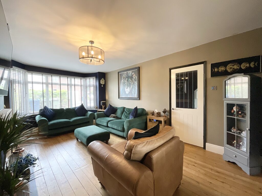 St. Chads Close, Stone, ST15