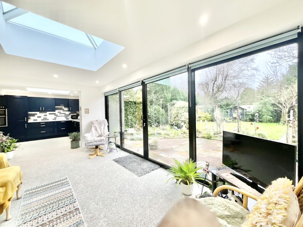 Dilhorne Road, Cheadle, ST10