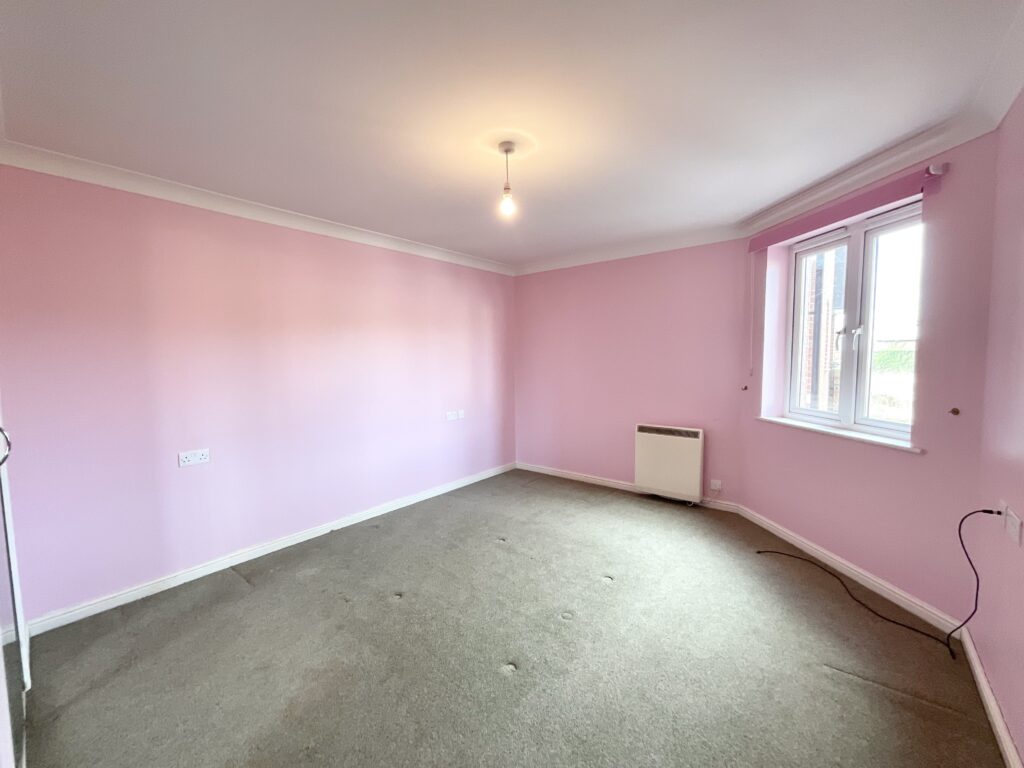 Crown Street, Stone, ST15