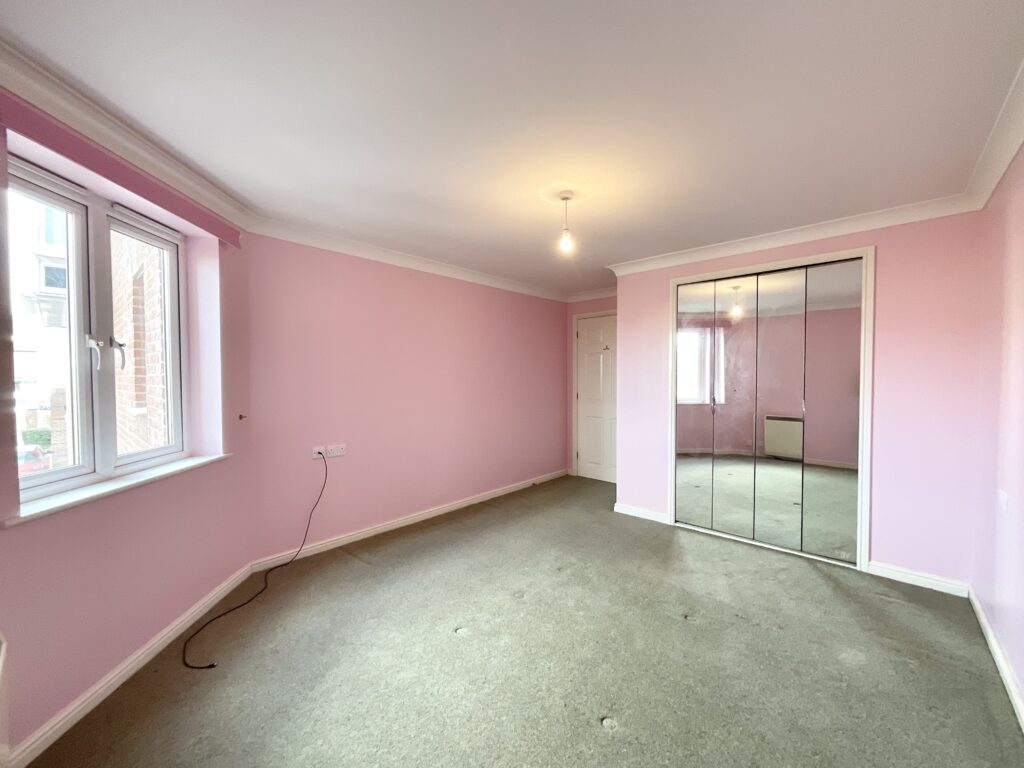 Crown Street, Stone, ST15