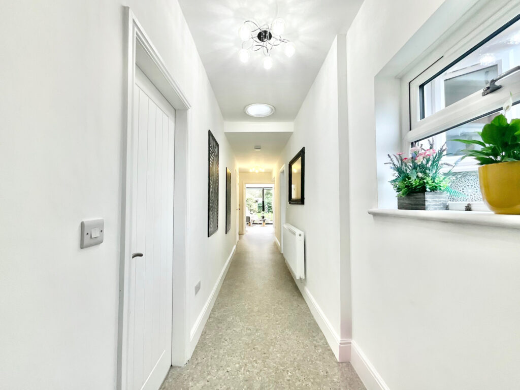 Dilhorne Road, Cheadle, ST10