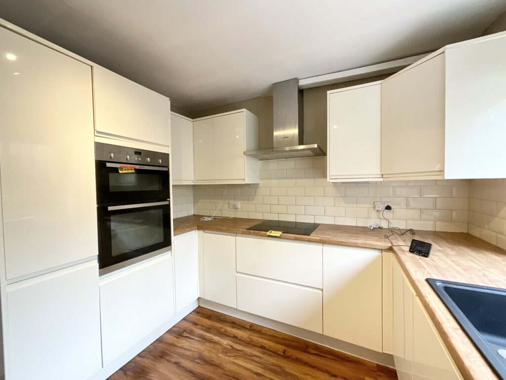 Leaswood Close, Newcastle, ST5