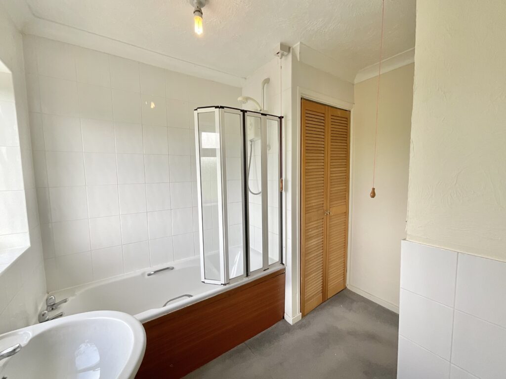 St. Lukes Close, Norton Bridge, ST15