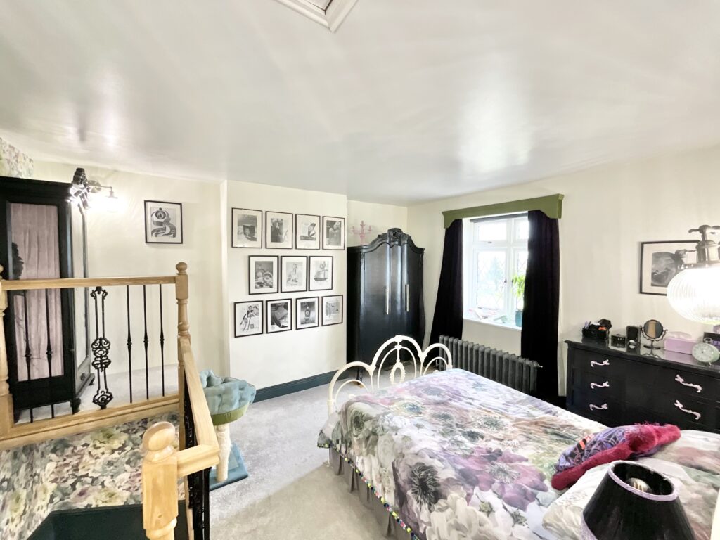 Church Road, Brown Edge, ST6