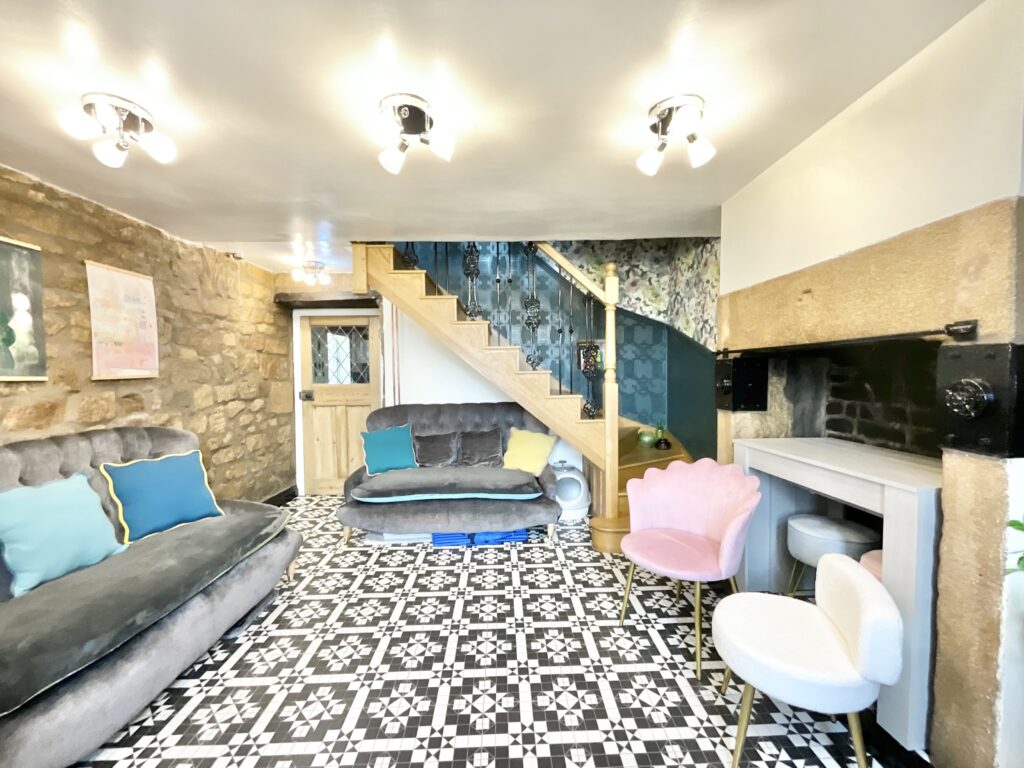 Church Road, Brown Edge, ST6