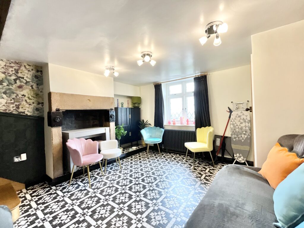 Church Road, Brown Edge, ST6