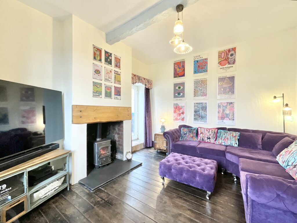 Church Road, Brown Edge, ST6