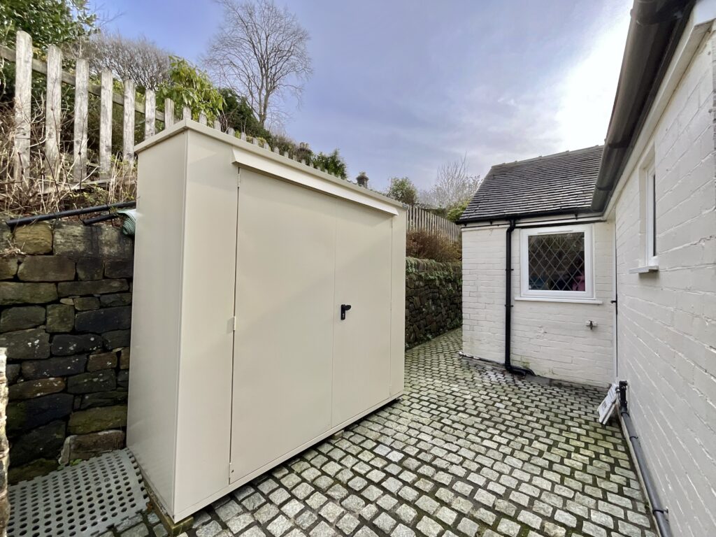 Church Road, Brown Edge, ST6