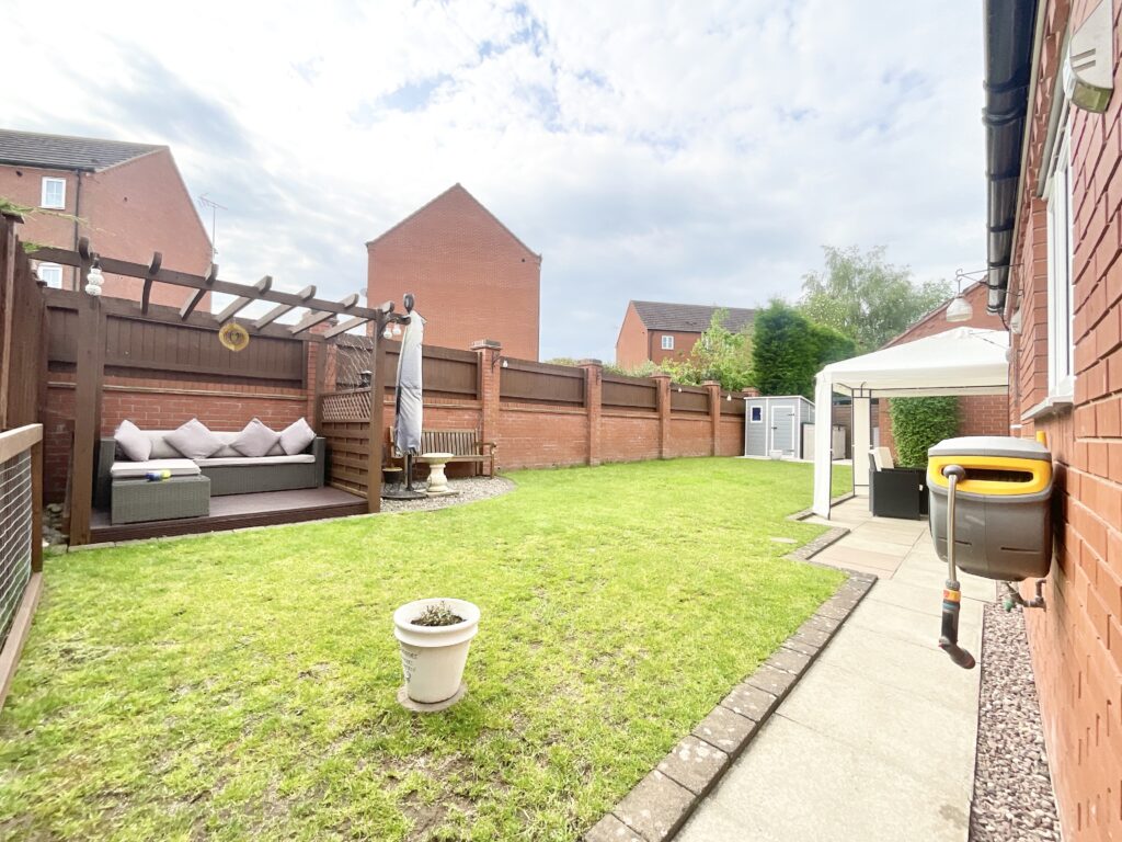 Warwick Rogers Close, Market Drayton, TF9