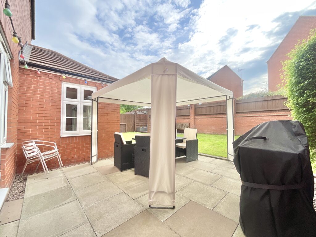 Warwick Rogers Close, Market Drayton, TF9