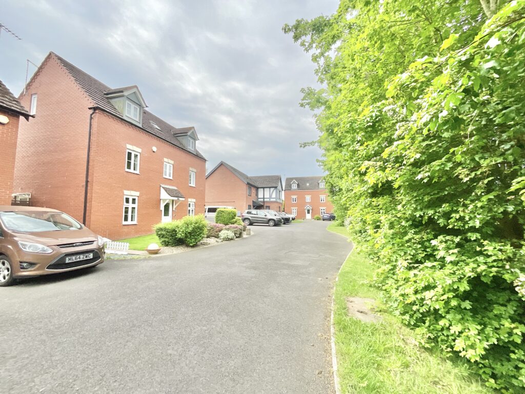 Warwick Rogers Close, Market Drayton, TF9