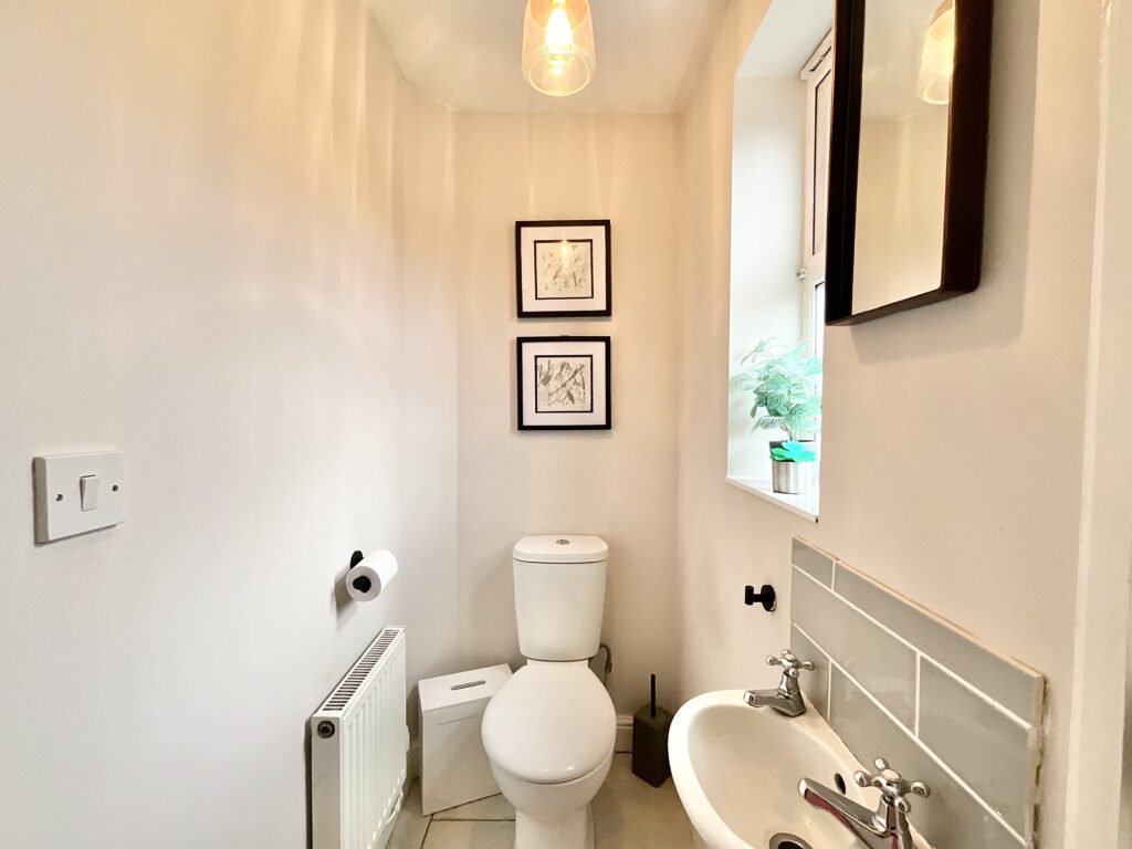 Willow Tree Grove, Stoke-On-Trent, ST4