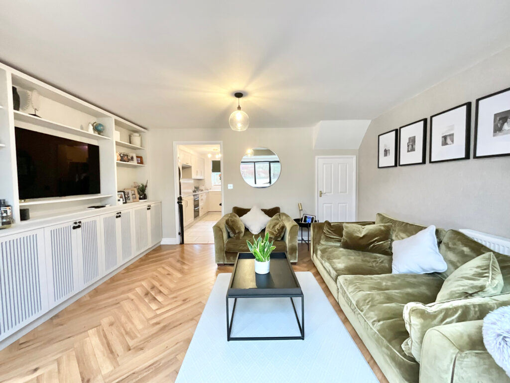 Willow Tree Grove, Stoke-On-Trent, ST4