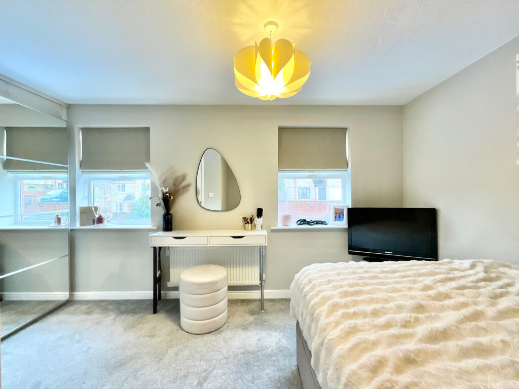 Willow Tree Grove, Stoke-On-Trent, ST4