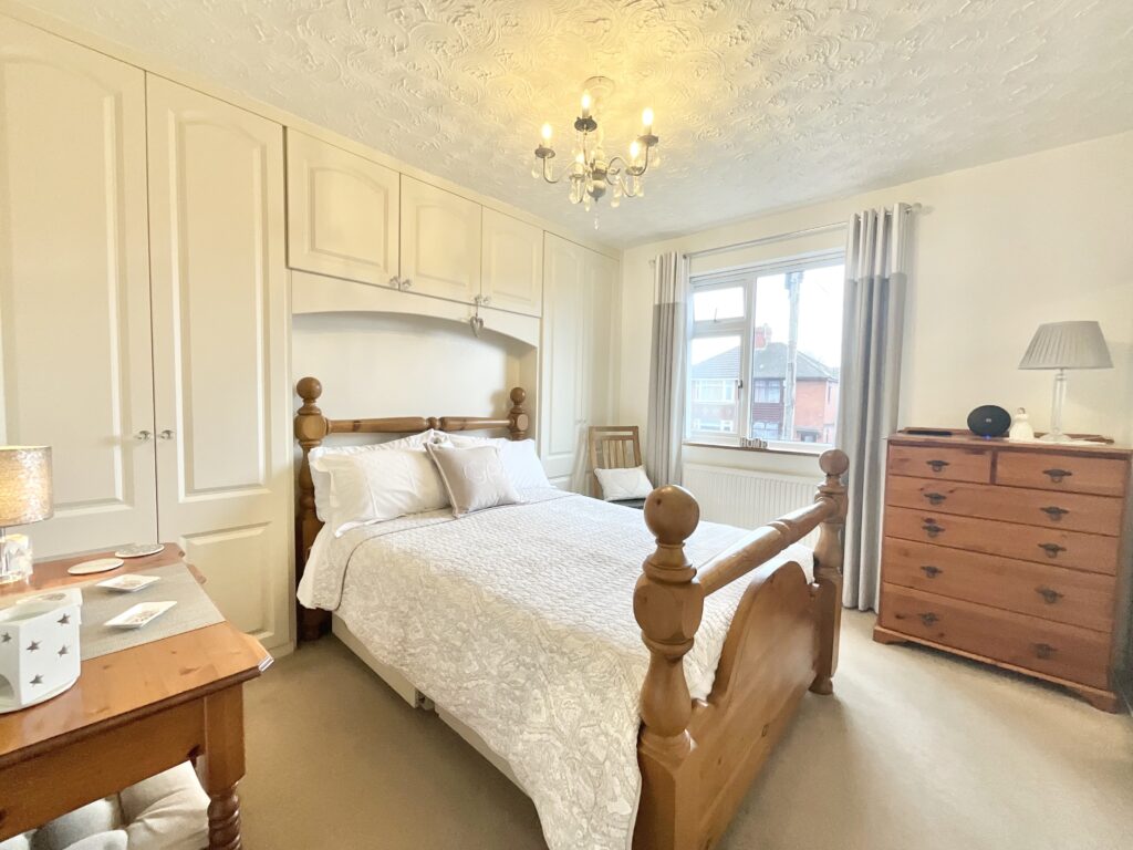 Cromer Road, Stoke-On-Trent, ST1