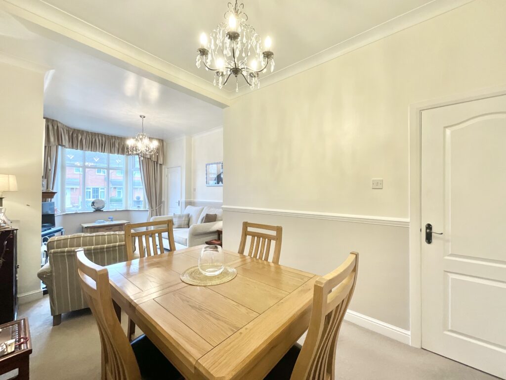 Cromer Road, Stoke-On-Trent, ST1