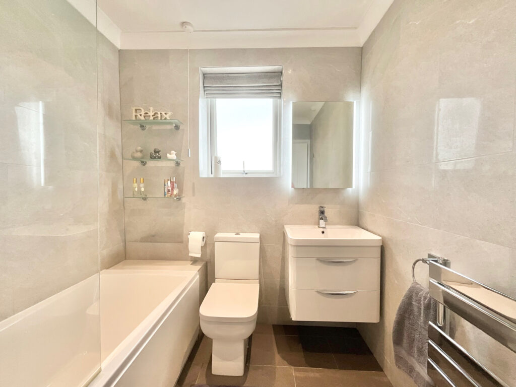 Cromer Road, Stoke-On-Trent, ST1